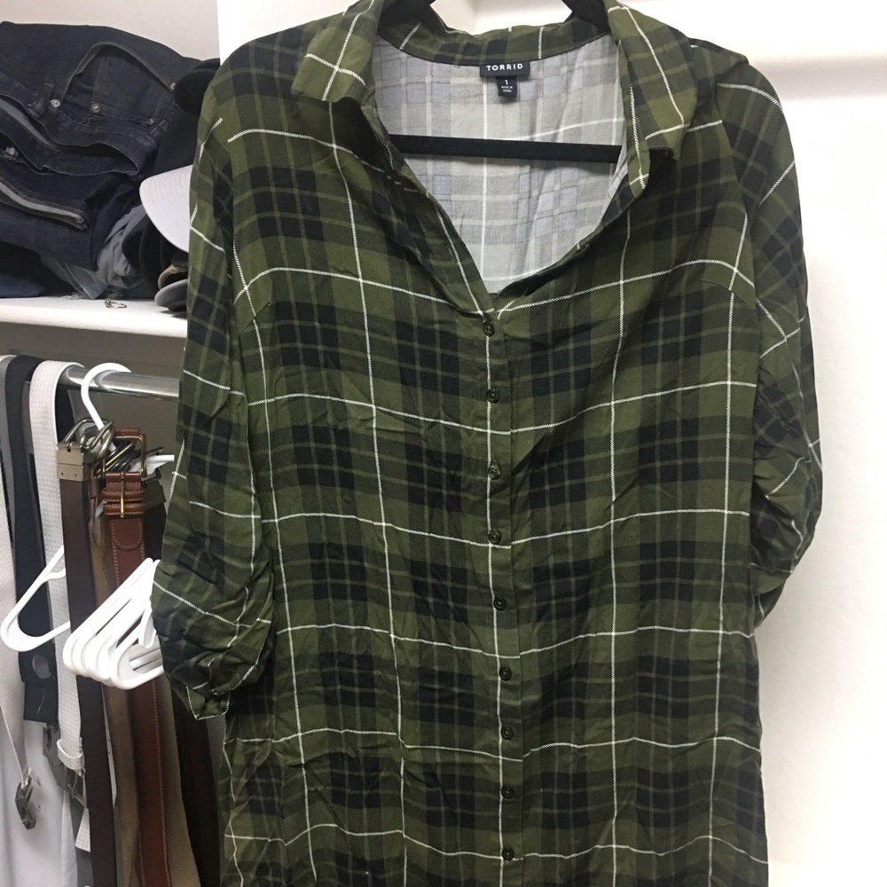 Torrid shirtdress size 1